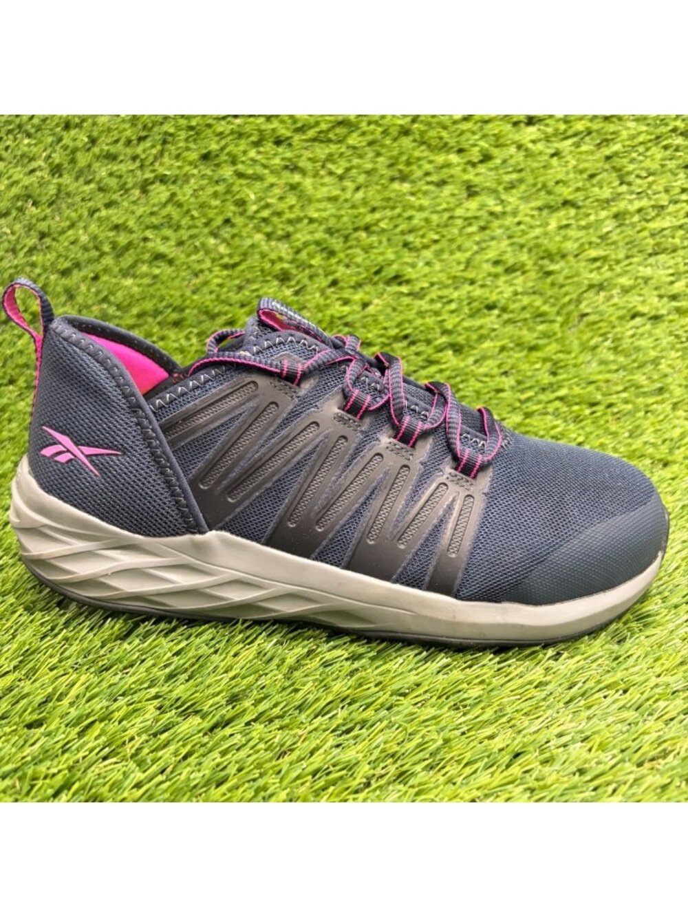 Reebok Astroride Womens Size 8D Navy Blue Gray Composite Toe Safety Work Shoes